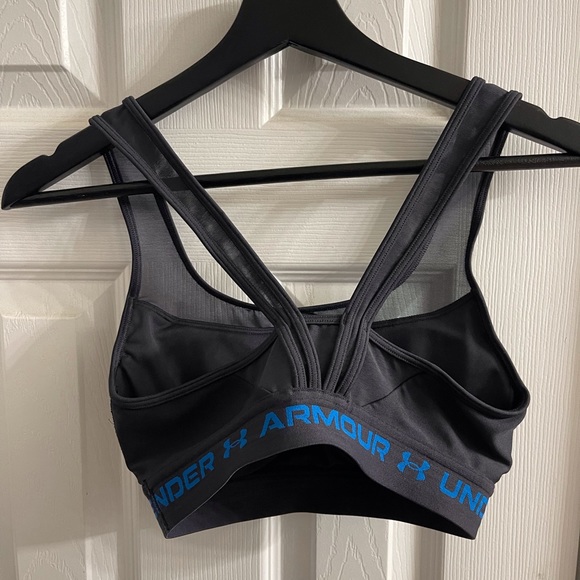 UA Sports Bra - Picture 2 of 2